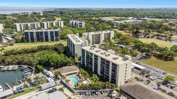 $229,000 | 1000 Cove Cay Drive, Unit 5D, Clearwater, FL 33760