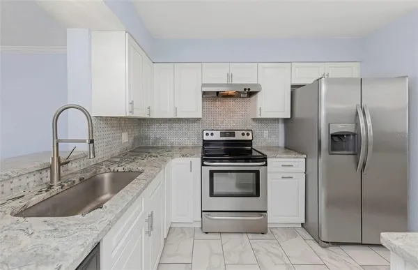$229,000 | 1000 Cove Cay Drive, Unit 5D, Clearwater, FL 33760