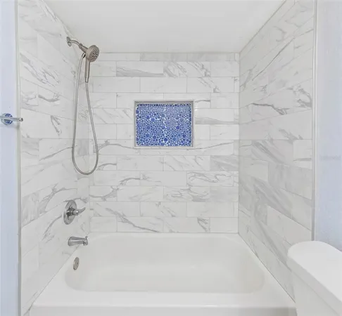 $229,000 | 1000 Cove Cay Drive, Unit 5D, Clearwater, FL 33760