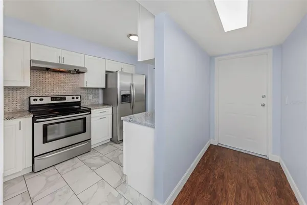 $229,000 | 1000 Cove Cay Drive, Unit 5D, Clearwater, FL 33760