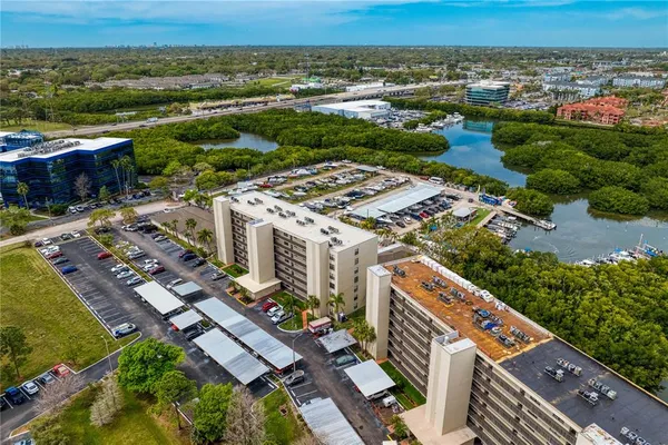 $229,000 | 1000 Cove Cay Drive, Unit 5D, Clearwater, FL 33760