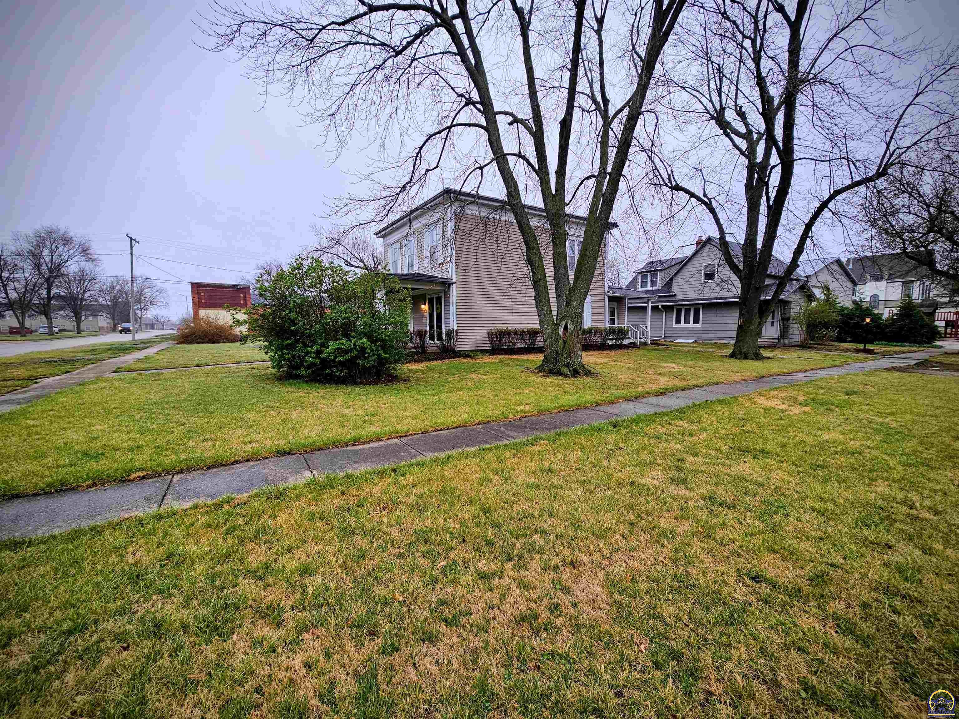 114 North 3rd Street Seneca, KS 66538 - Photo 7 of 18