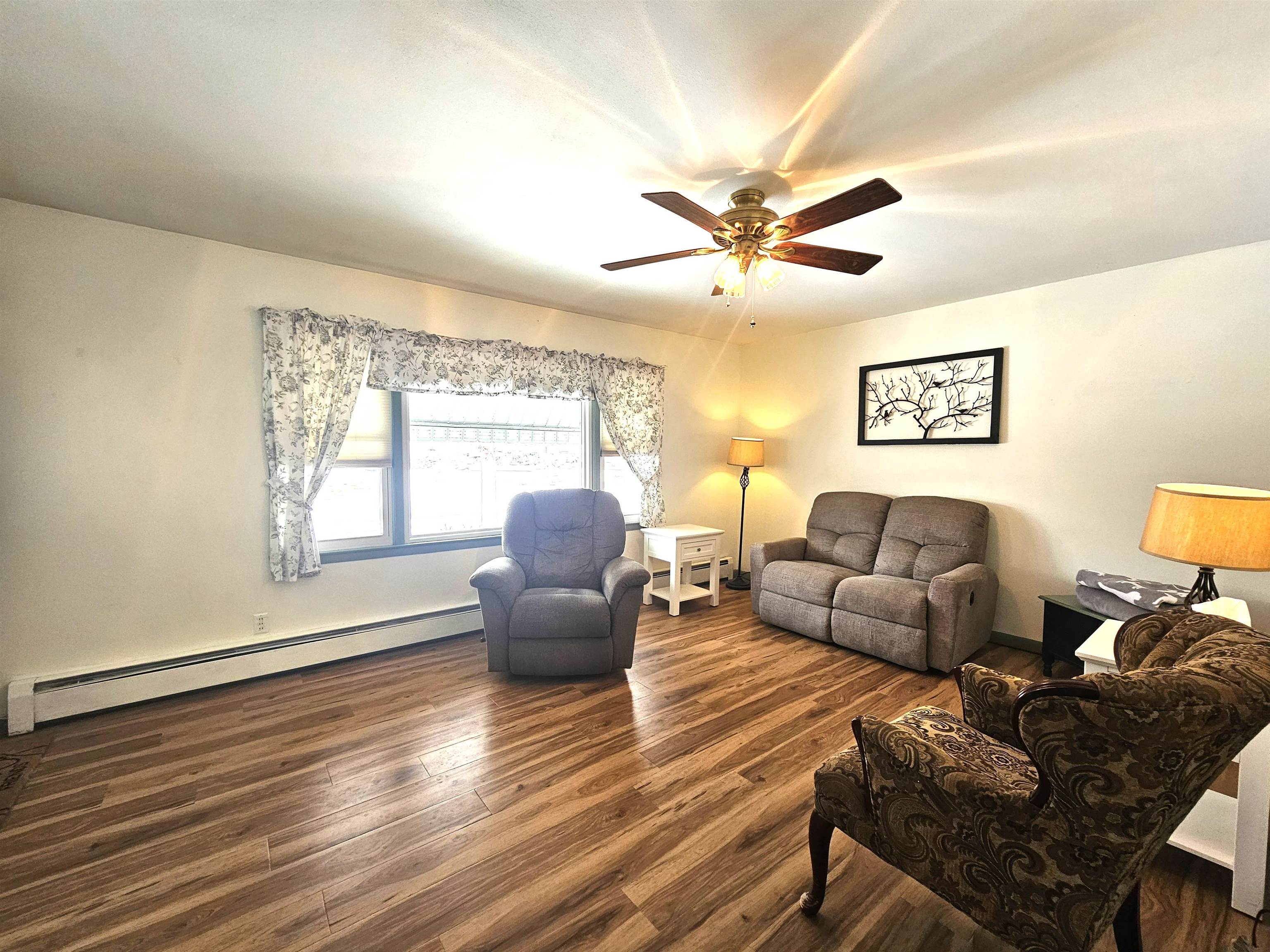 631 Maxon Street Waupun, WI 53963 - Photo 2 of 16