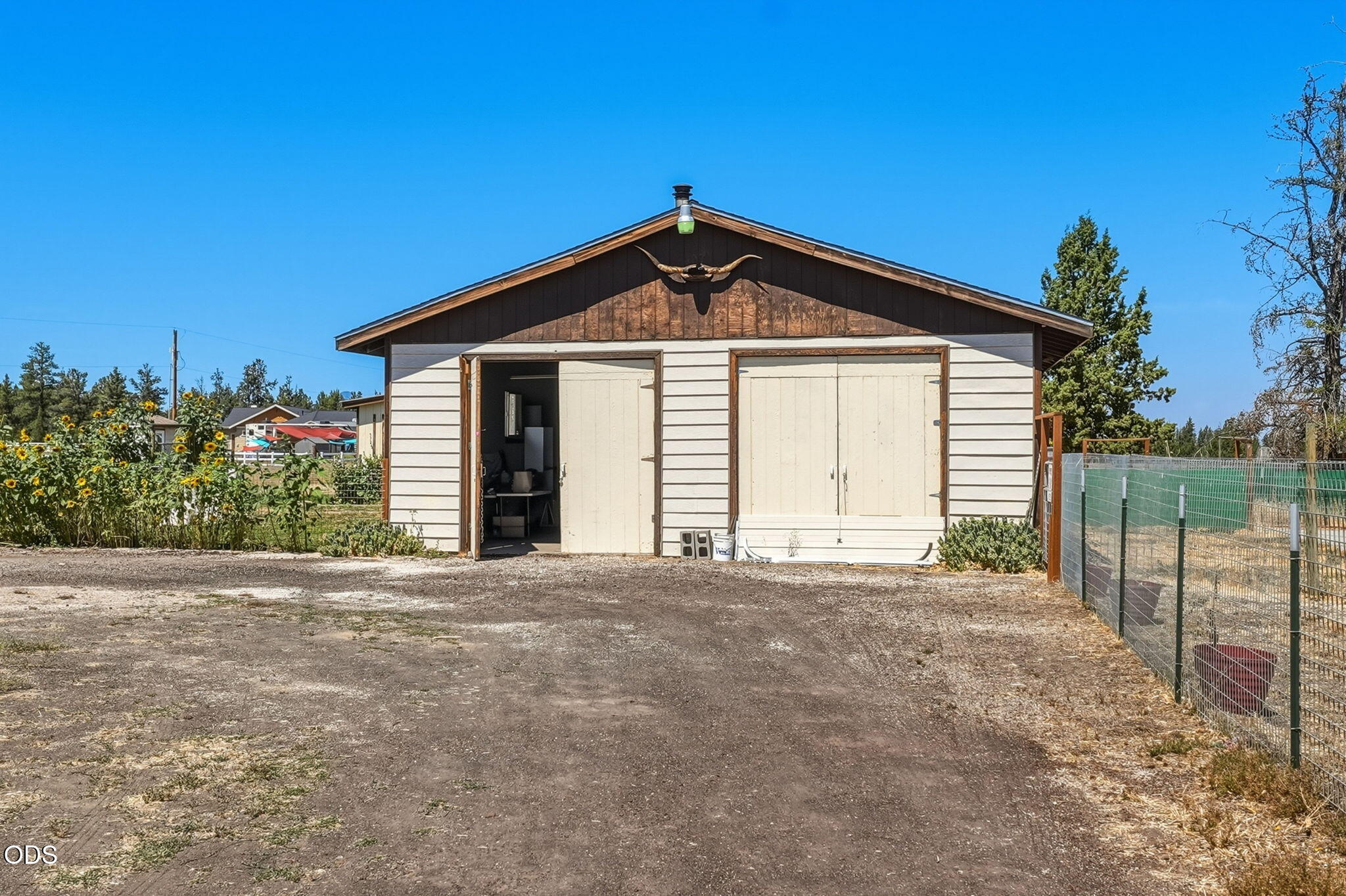 67050 Gist Road Bend, OR 97703 - Photo 26 of 58 Gallery Image 26