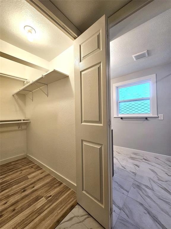 327 East Hull Street Denison, TX 75021 - Photo 23 of 35