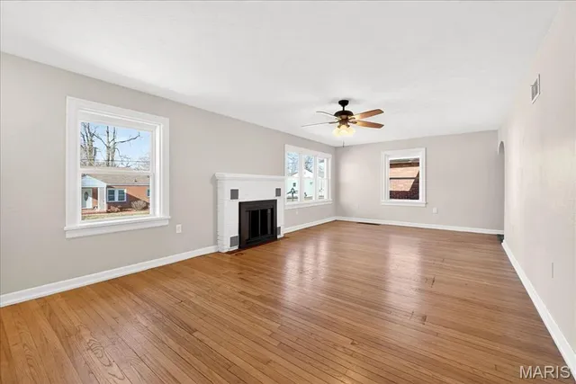 $1,850 | 277 Herbert Street, Alton, IL 62002