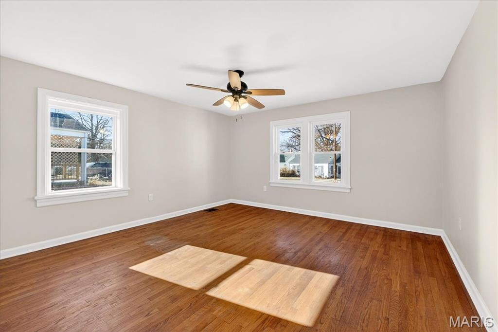 277 Herbert Street Alton, IL 62002 - Photo 8 of 35