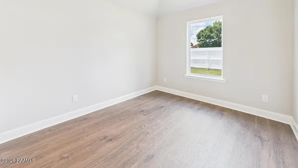 $240,500 | 173 Colett Drive, Sunset, LA 70584