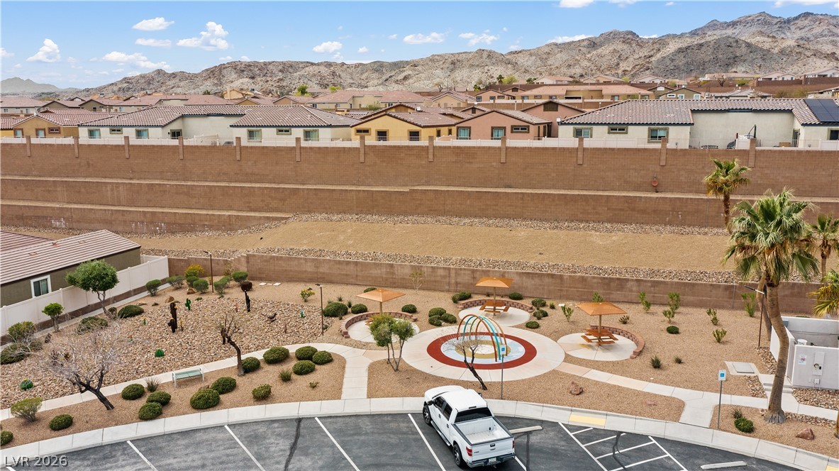 2269 Chandler Ranch Place Laughlin, NV 89029 - Photo 85 of 96 Community area at the front of the gated community, near the community pool