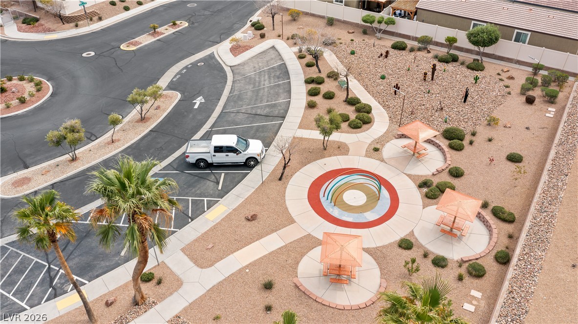 2269 Chandler Ranch Place Laughlin, NV 89029 - Photo 86 of 96 Community area at the front of the gated community, near the community pool