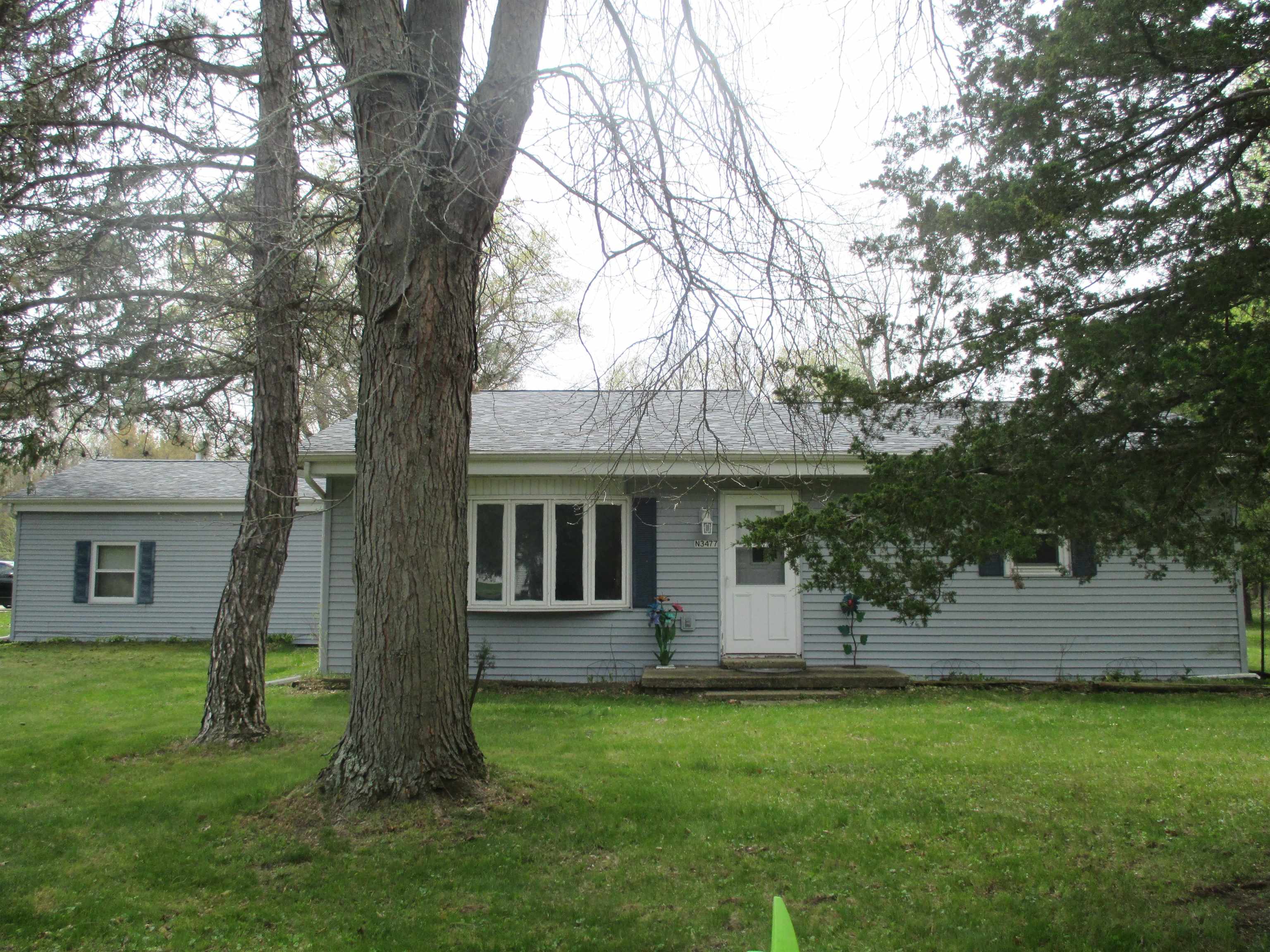 N3477 Liberty Street Montello, WI 53949 - Photo 2 of 37