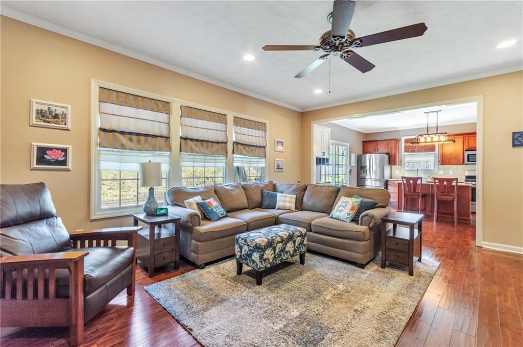 5012 Silver Oaks Drive McKees Rocks, PA 15136 - Photo 12 of 25 a living room with furniture and a large window