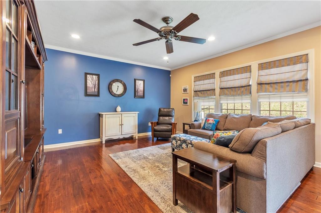 5012 Silver Oaks Drive McKees Rocks, PA 15136 - Photo 14 of 25 a living room with furniture and a large window