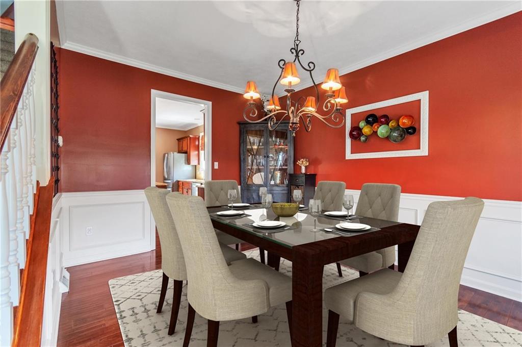 5012 Silver Oaks Drive McKees Rocks, PA 15136 - Photo 8 of 25 a dining room with furniture and window