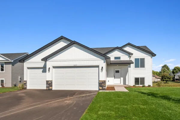 $410,000 | 25863 24th Street West, Zimmerman, MN 55398