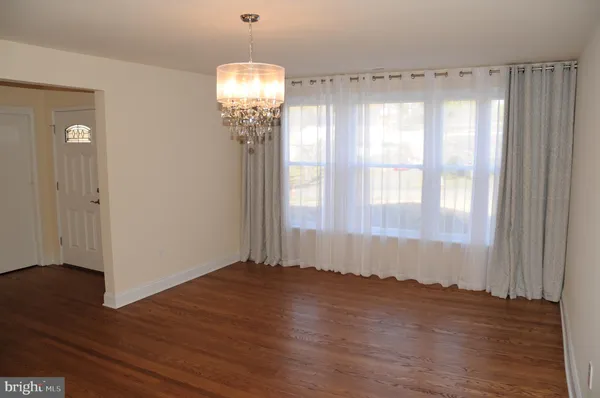 $4,500 | 16632 Alden Avenue, Gaithersburg, MD 20877