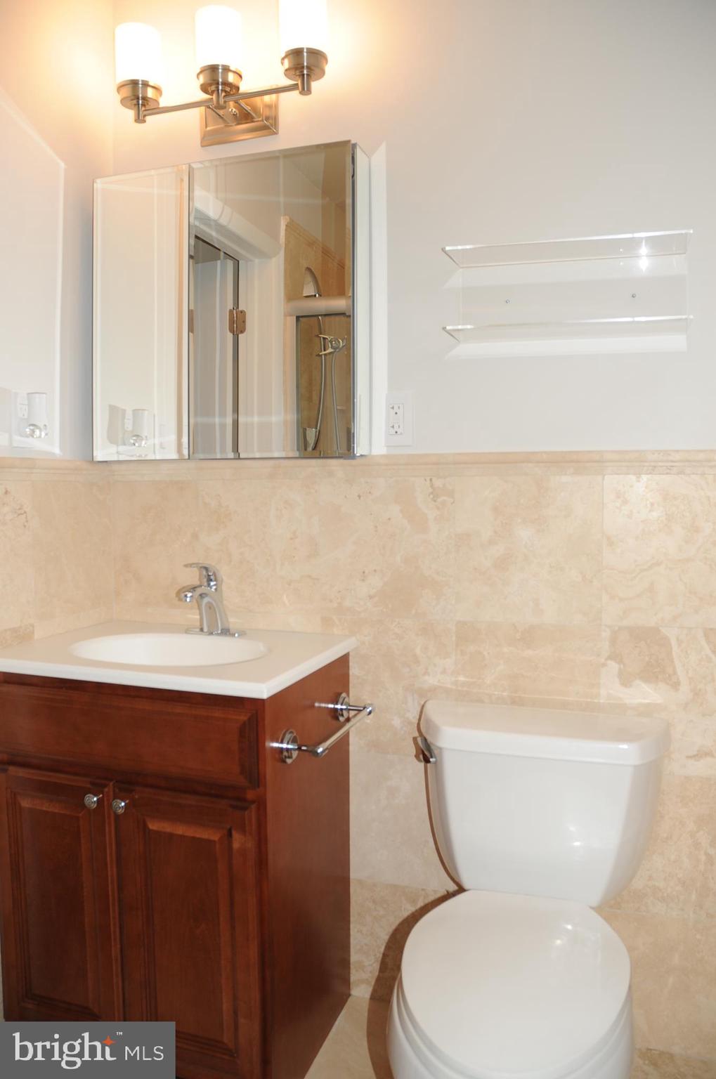 16632 Alden Avenue Gaithersburg, MD 20877 - Photo 24 of 57 Second Hall Bathroom