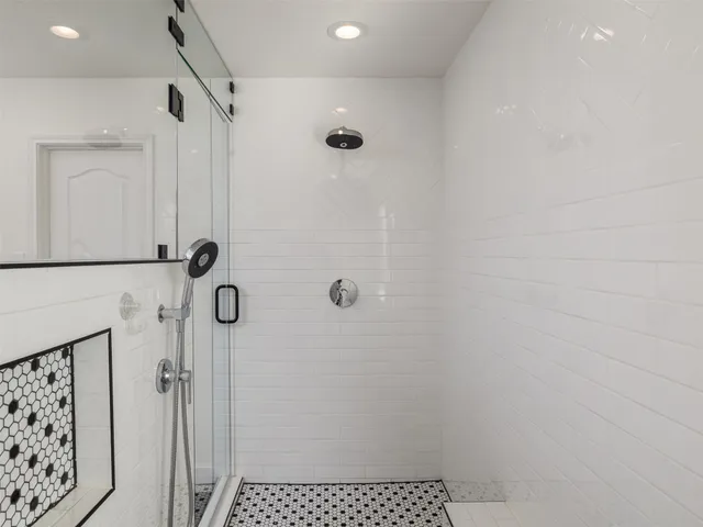 $814,900 | 323 Settlers Home Drive, Cedar Park, TX 78613