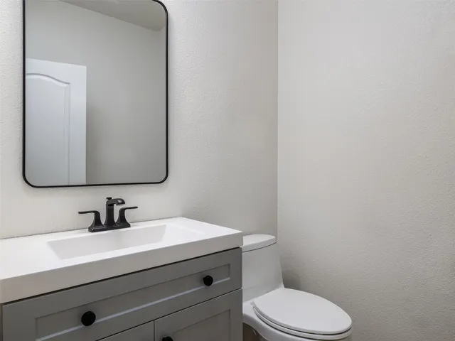 $814,900 | 323 Settlers Home Drive, Cedar Park, TX 78613