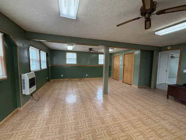 $224,999 | 2 Acapulco Drive, Putnam, IL 61560