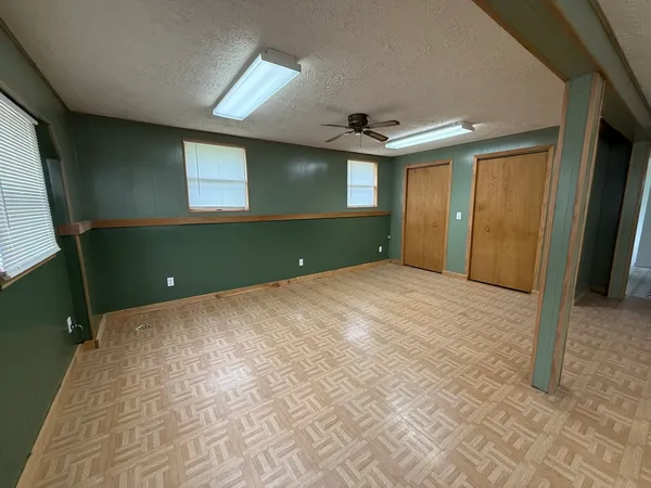 $224,999 | 2 Acapulco Drive, Putnam, IL 61560