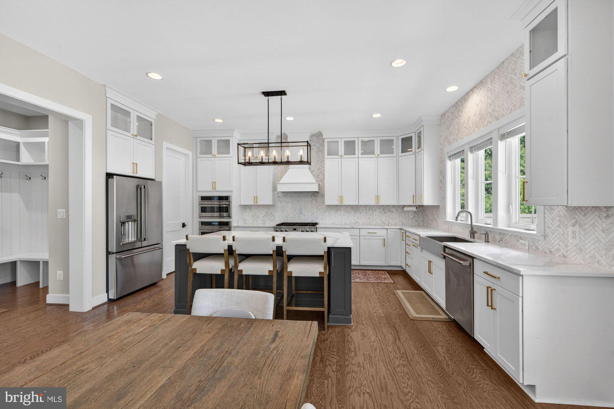 1114 Ware Street Southwest Vienna, VA 22180 - Photo 29 of 117
