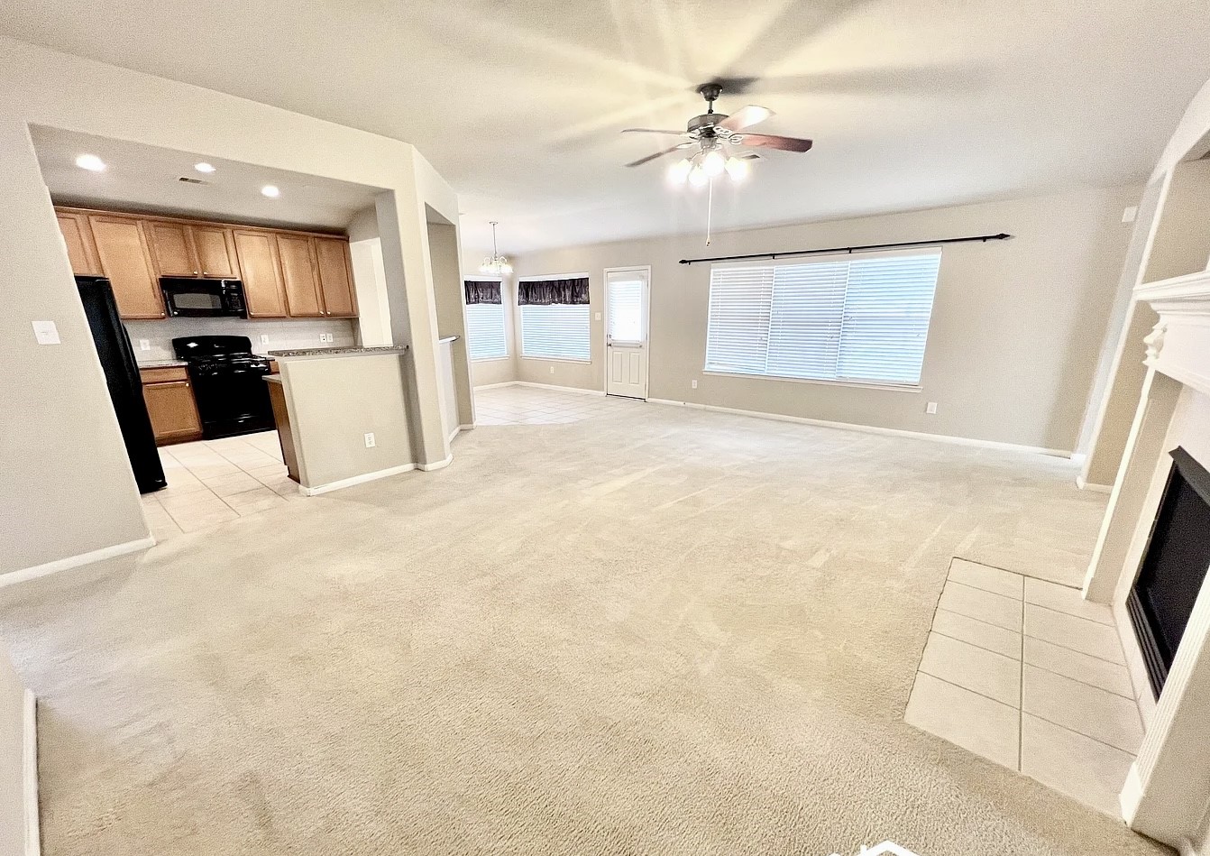 9923 Bronze Mill Lane Rosharon, TX 77583 - Photo 10 of 23