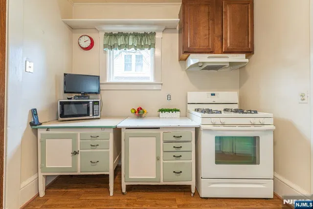 $579,000 | 23 Shuart Lane, Ramsey, NJ 07446