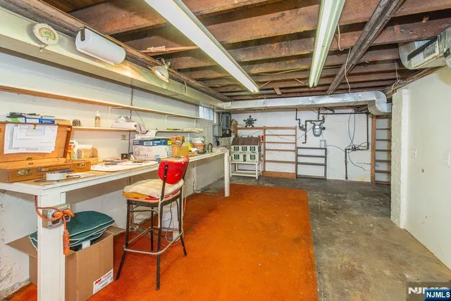 $579,000 | 23 Shuart Lane, Ramsey, NJ 07446