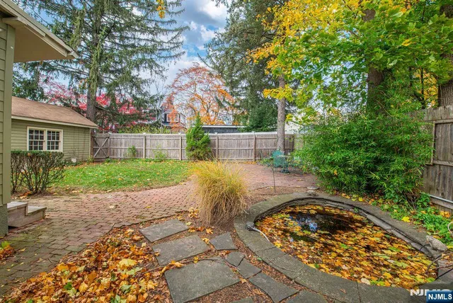 $579,000 | 23 Shuart Lane, Ramsey, NJ 07446