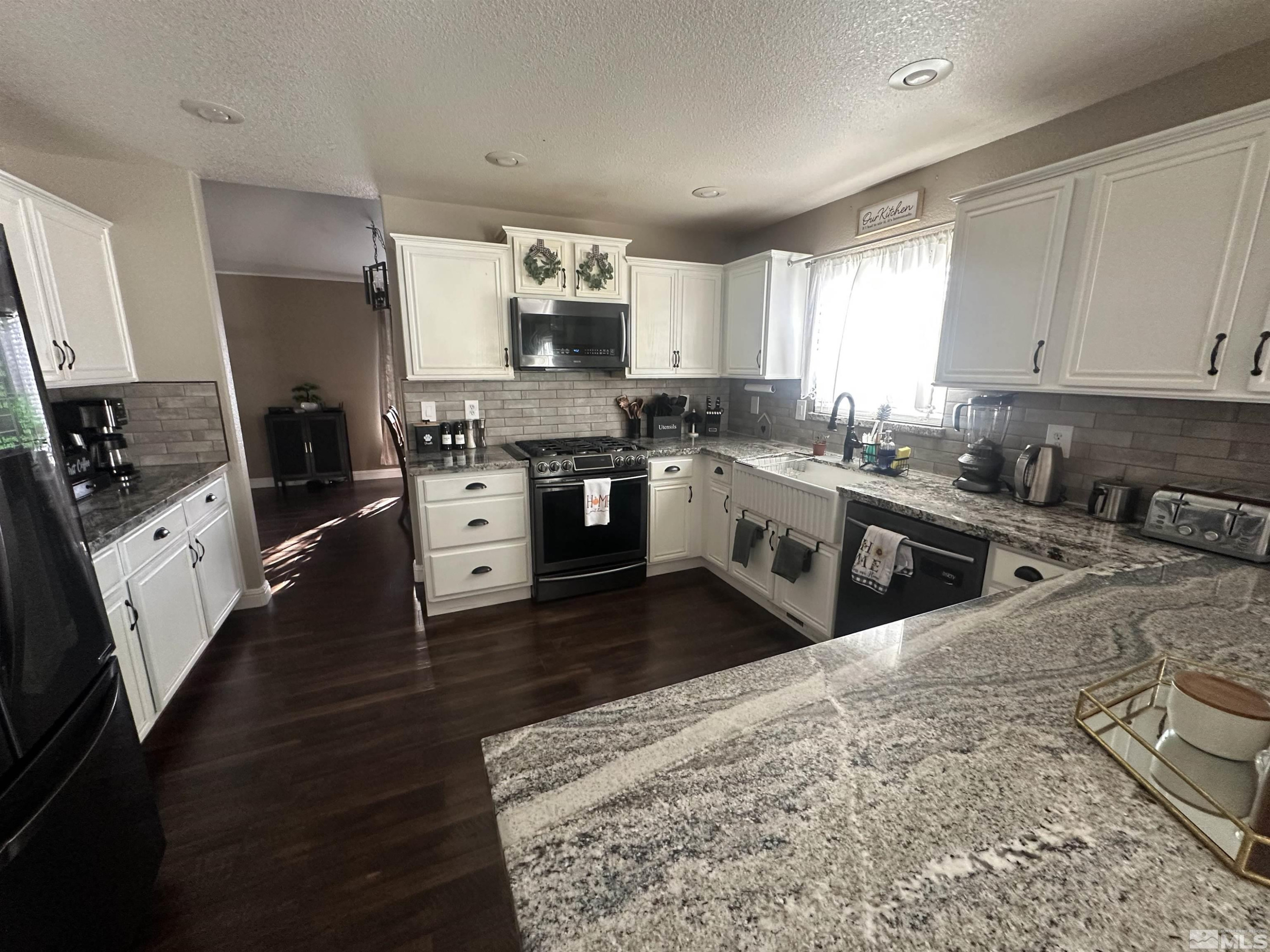 17361 Desert Lake Drive Reno, NV 89508 - Photo 17 of 40 Photo 17