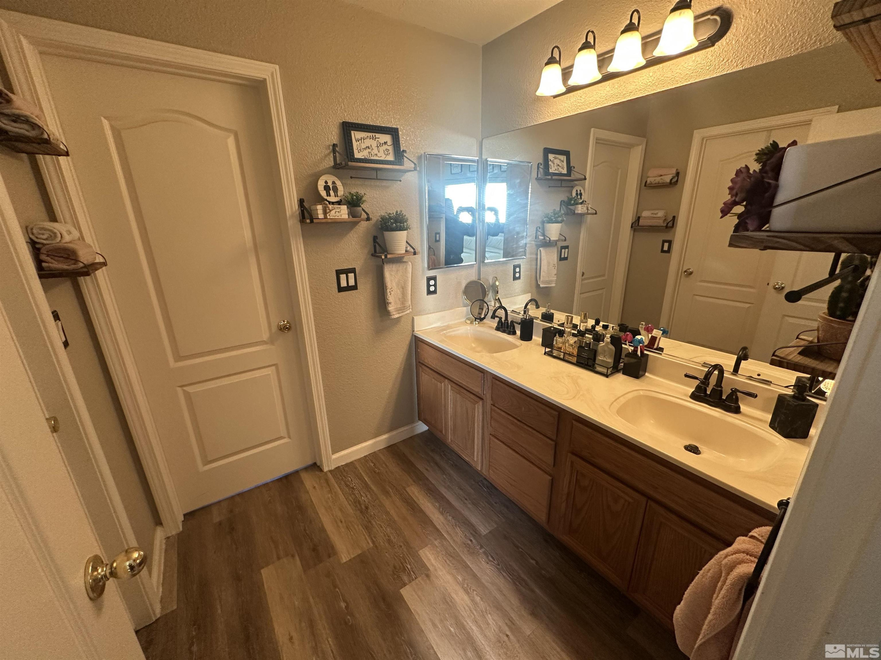 17361 Desert Lake Drive Reno, NV 89508 - Photo 38 of 40 Photo 38