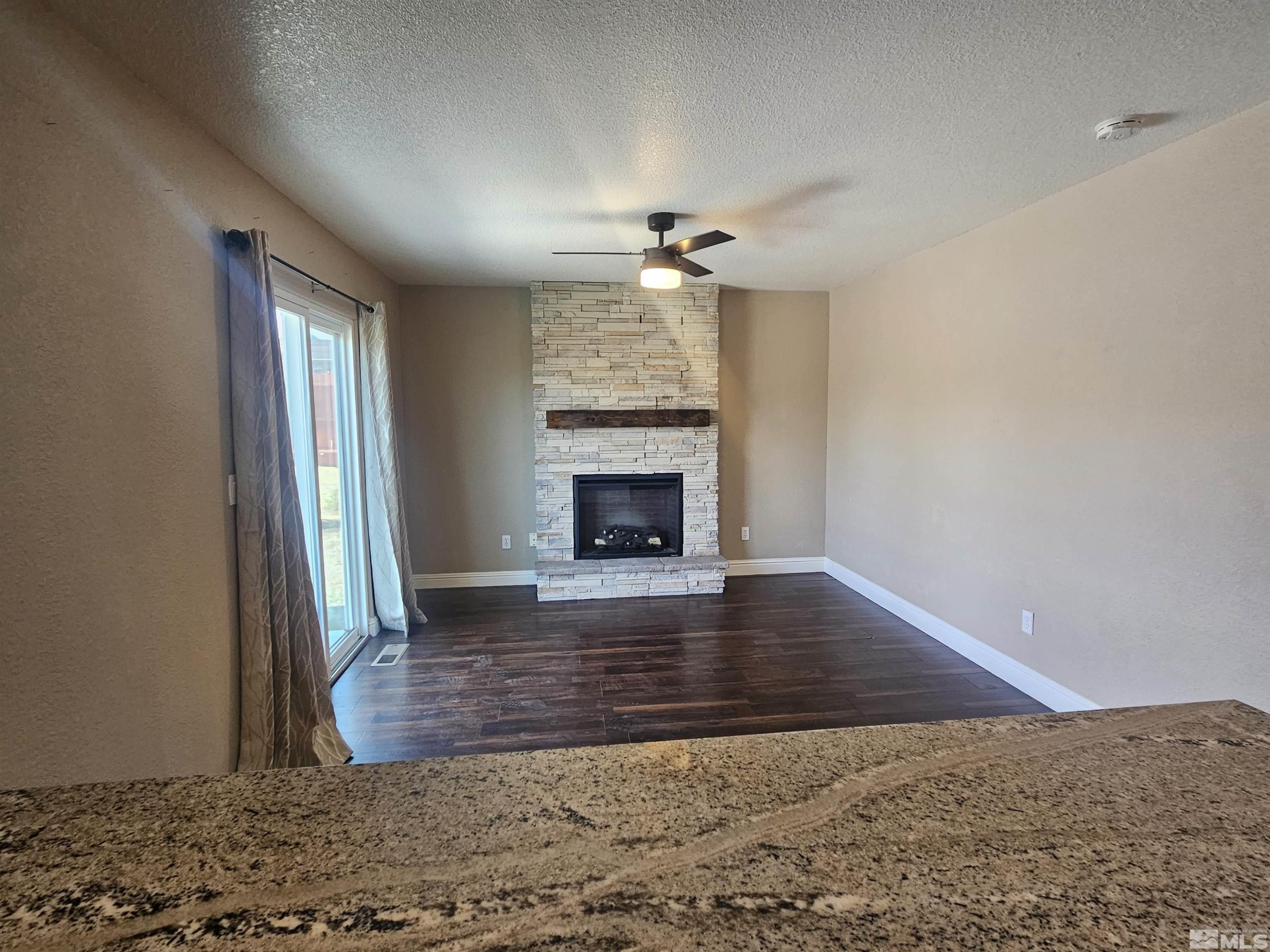 17361 Desert Lake Drive Reno, NV 89508 - Photo 5 of 40 Photo 5