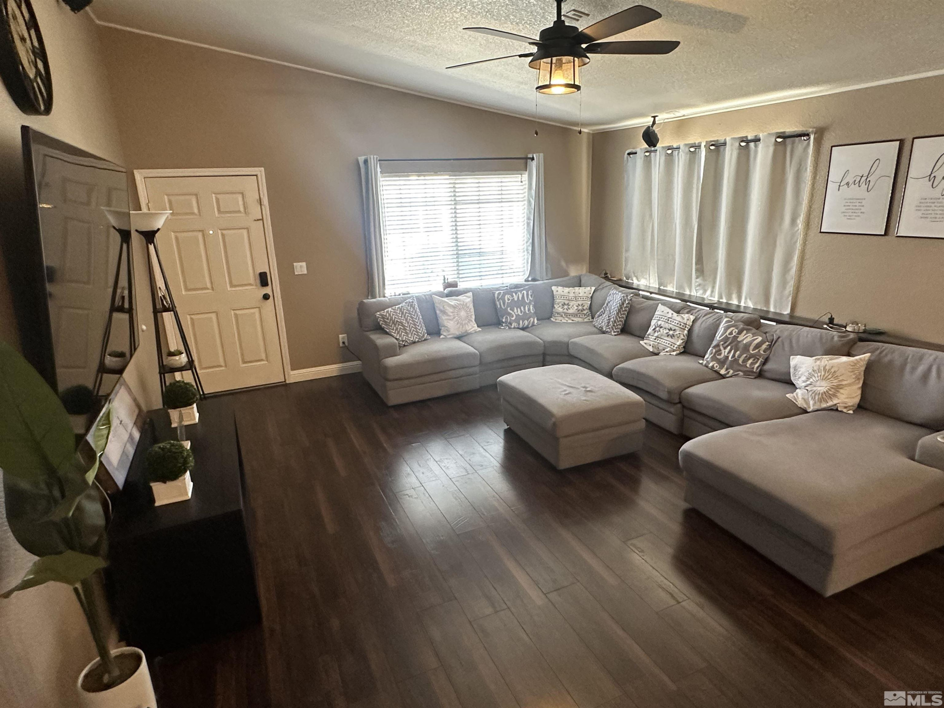 17361 Desert Lake Drive Reno, NV 89508 - Photo 7 of 40 Photo 7