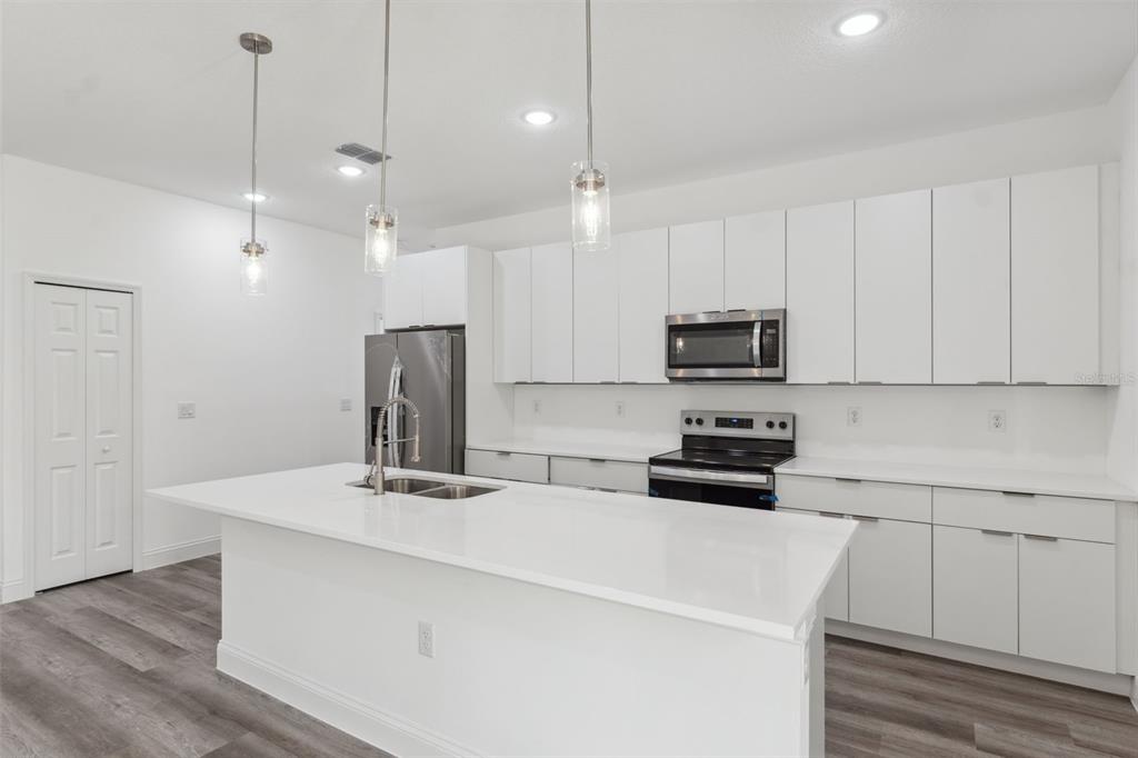 6062 Southwest 154th Place Road Ocala, FL 34473 - Photo 19 of 39