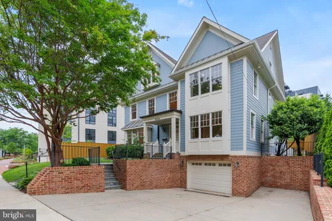 $2,095,000 | 8008 Glenbrook Road, Bethesda, MD 20814
