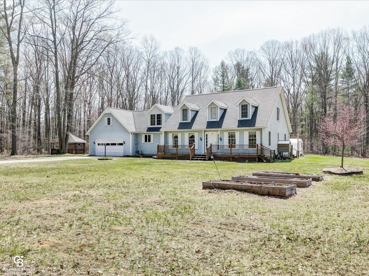 6569 Bryce Road North Street, MI 48049 - Photo 2 of 43
