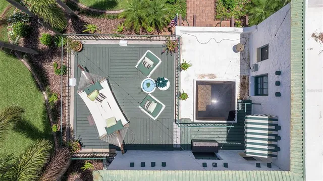 $1,899,000 | 1920 Cherry Street Northeast, St. Petersburg, FL 33704