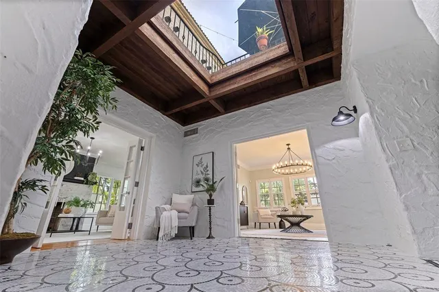 $1,899,000 | 1920 Cherry Street Northeast, St. Petersburg, FL 33704