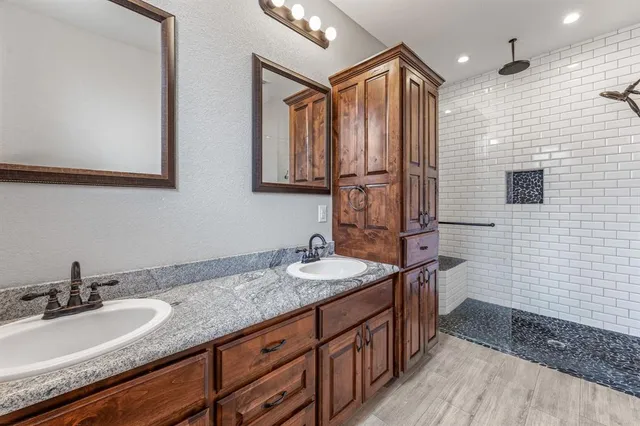 $543,000 | 130 Elk Cove, Stephenville, TX 76401