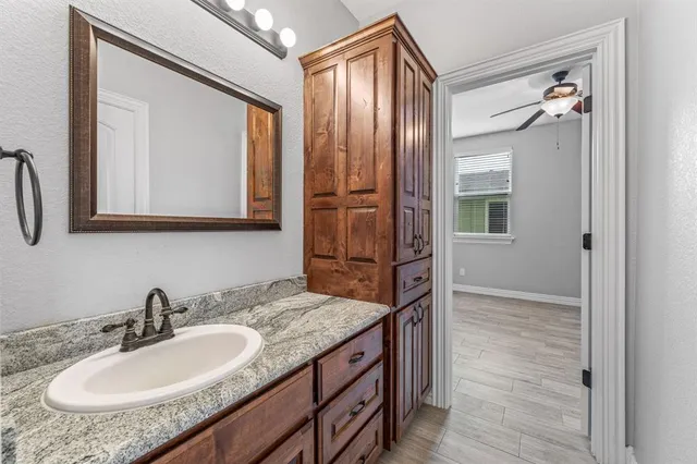 $543,000 | 130 Elk Cove, Stephenville, TX 76401