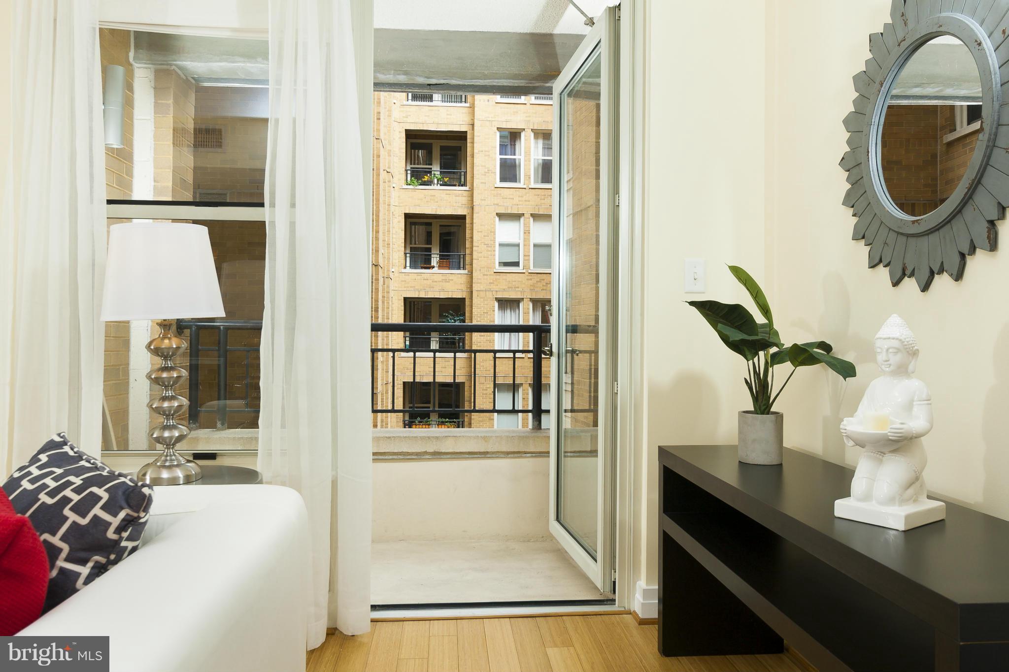 915 E Street Northwest, Unit 714 Washington, DC 20004 - Photo 9 of 30 Interior (General)