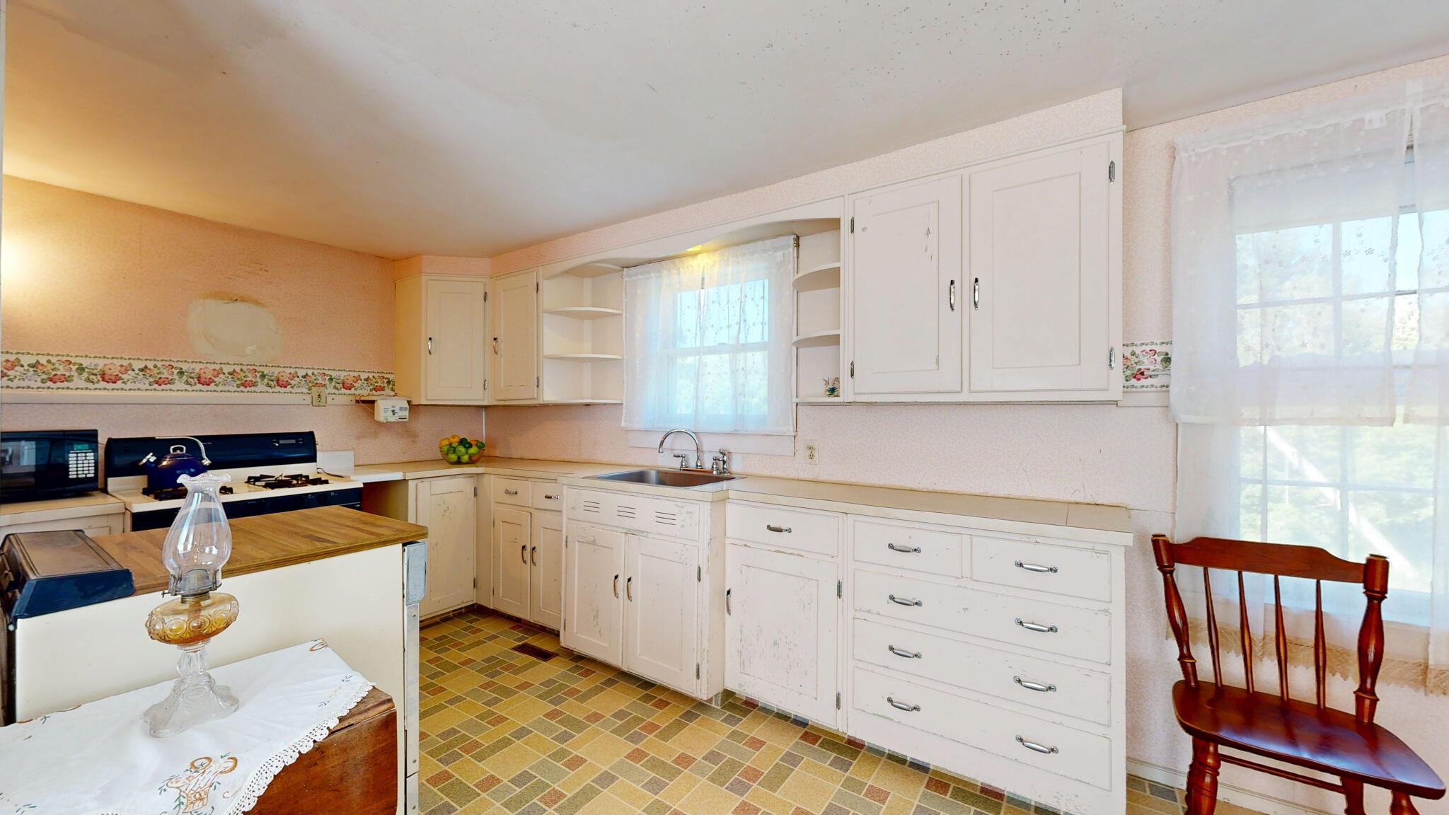 884 River Road St. George, ME 04860 - Photo 5 of 55 Plenty of cabinets & Drawers!