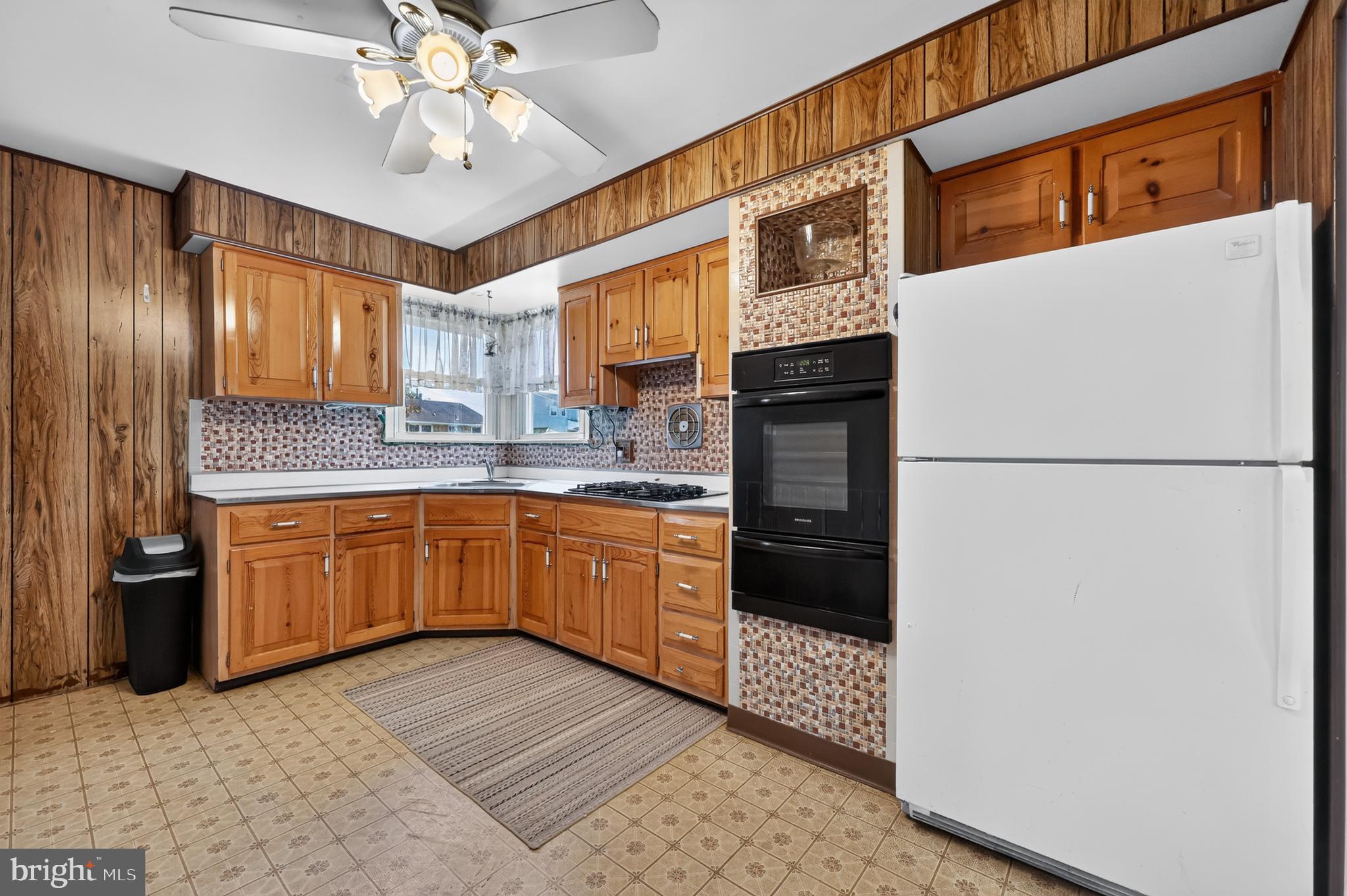620 West 3rd Avenue Runnemede, NJ 08078 - Photo 15 of 30