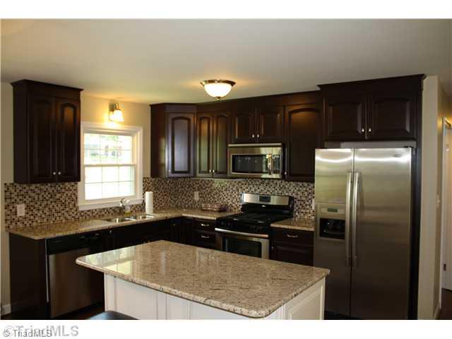 650 Runningbrook Lane Rural Hall, NC 27045 - Photo 2 of 16 Kitchen.