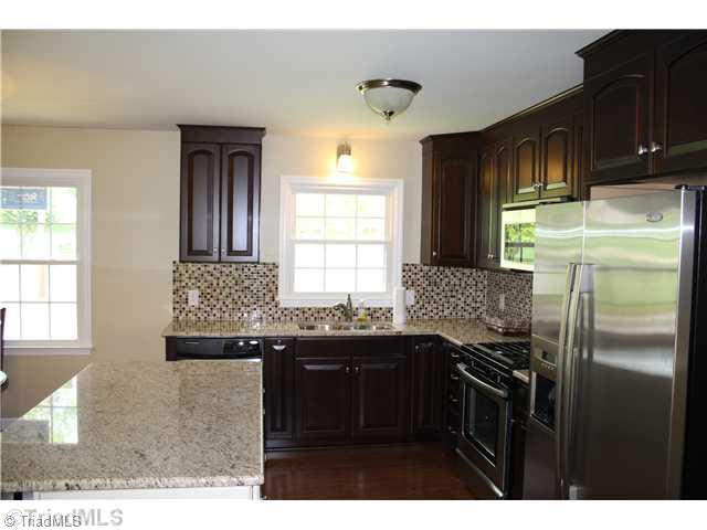 650 Runningbrook Lane Rural Hall, NC 27045 - Photo 3 of 16 Kitchen.