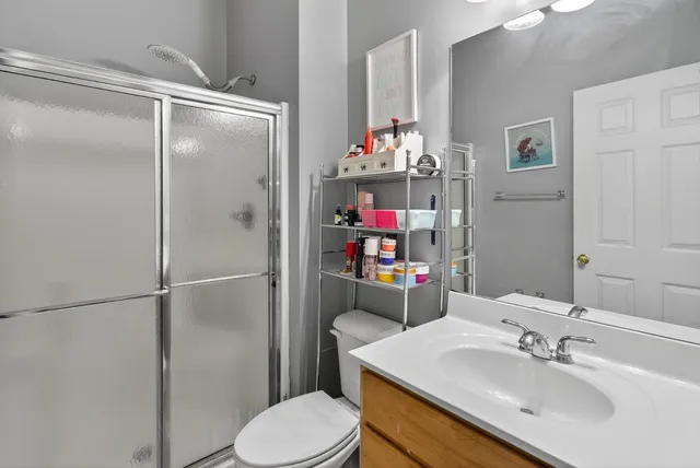 $424,900 | 1698 Brookridge Cir Drive, Lawrenceburg, IN 47025