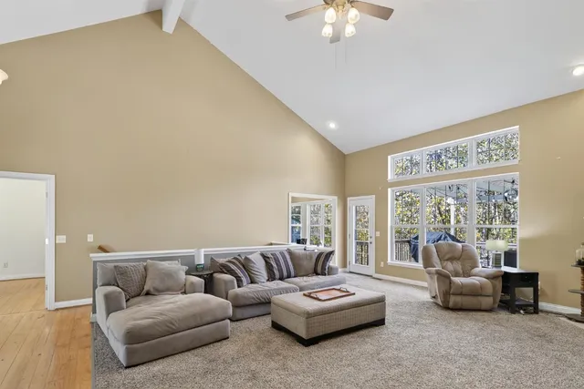 $424,900 | 1698 Brookridge Cir Drive, Lawrenceburg, IN 47025