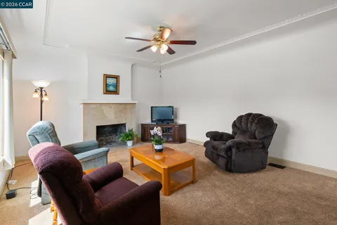 $495,000 | 272 West 10th Street, Pittsburg, CA 94565