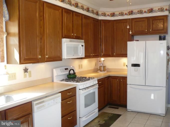372 Old Baltimore Road Winchester, VA 22603 - Photo 14 of 30 Kitchen